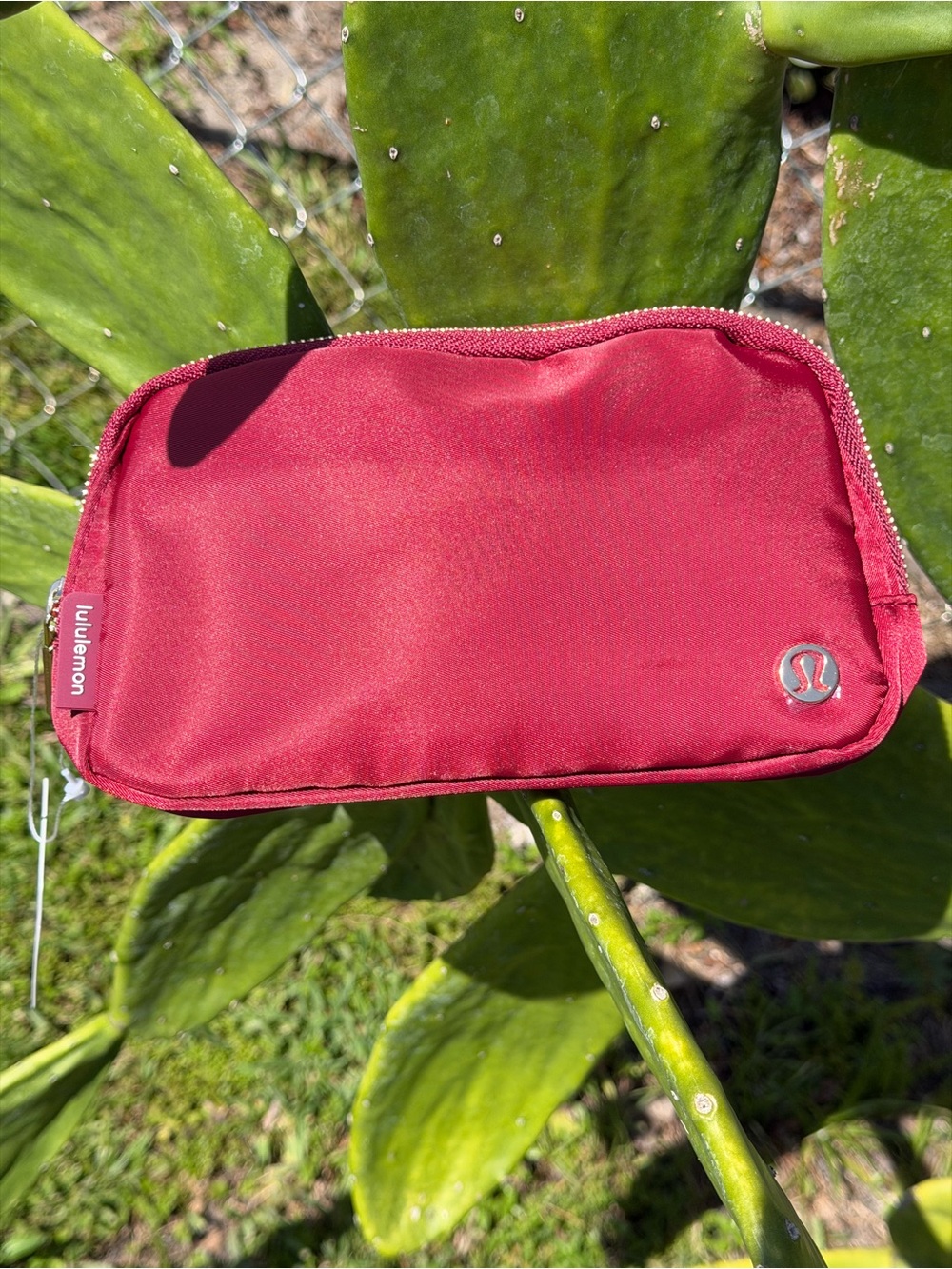LULULEMON athletica Burgundy Fanny Pack - Picture 13 of 16